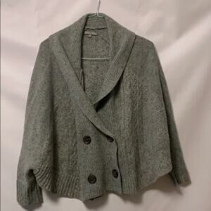 FRED & SIBEL‎ GRAY HEAVY CAPE SWEATER BUTTON SIZE S